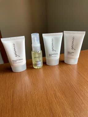 NWOT Epionce Essential Recovery Kit 4 Piece Priming Oil Lotion Mask Cream